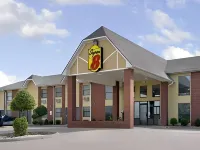 Super 8 by Wyndham Morrilton - Motels