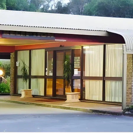 Tea Gardens Motel