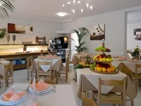 Hotel Roma فنادق في Lido Adriano