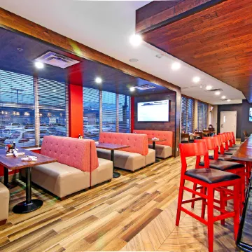 Holiday Inn & Suites CALGARY AIRPORT NORTH by IHG