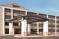 Radisson Hotel Charlotte Airport Hotels near Revolution Park