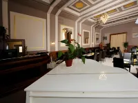 Hotel Zlata Stika Hotels in Chrudim