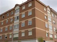 Iraipe Gorbea Auto Check-IN Hotel di Vitoria