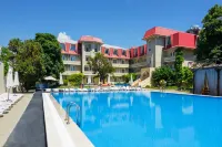 Korpusa 1 I 2 Chyornoe More Hotel