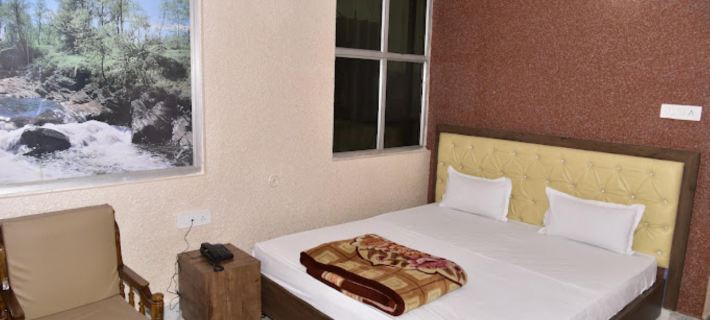 Goroomgo Royal Surya Gaya Hotel a Gaya