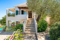 Siorra Elena Hotels near The Cistern of Gaios