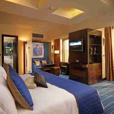 Crowne Plaza ATHENS - CITY CENTRE by IHG Rooms