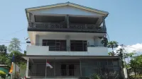 Sunrise Hotel Labuan Bajo Hotel a 