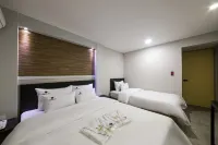 군산 호텔 린(HOTEL LIN) - 주차장