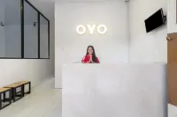 Hotel O Metropolitan Homestay Near Komplek Asia Megamas Medan Hotels in Tegal Sari Mandala II