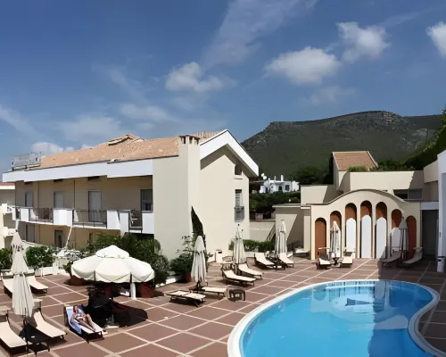 Virgilio Grand Hotel Hotéis em Sperlonga