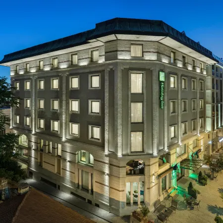 Holiday Inn ISTANBUL - OLD CITY by IHG Отели рядом с достопримечательностью «Аксарай»