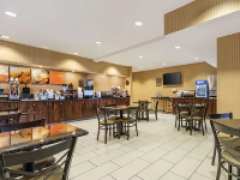 Comfort Inn Albert Lea at Trails Travel Center Hoteles en Albert Lea