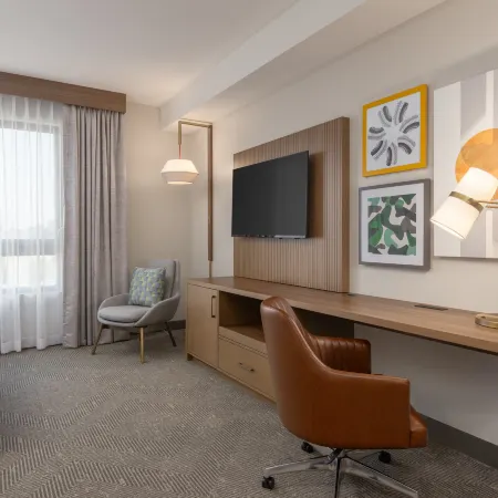 Holiday Inn & Suites Monterey Park - Los Angeles