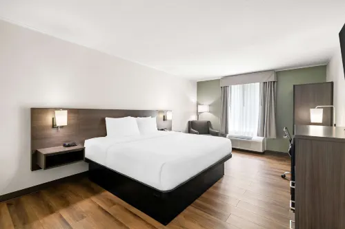 Quality Inn Merrimack - Nashua - parking