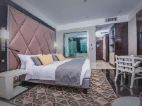 Krystal Palace Douala Hotels in Douala