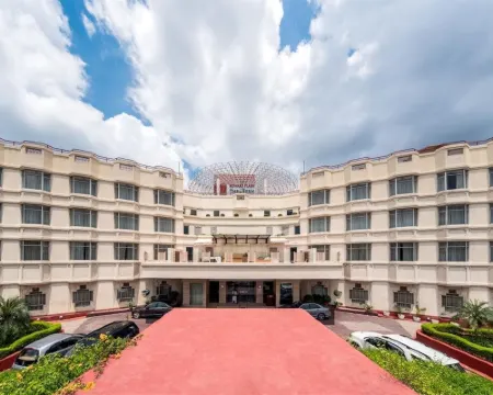 Howard Plaza the Fern, Agra Hoteles en Agra