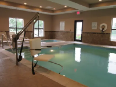 Holiday Inn Express CLOVERDALE (GREENCASTLE) by IHG Hotels in Cloverdale