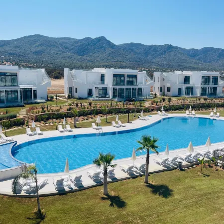 15-2 the Resort Family Apartment with Pool View