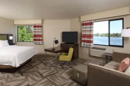 Hampton Inn Richland/Tri-Cities Отели рядом с достопримечательностью «Hope Tri-Cities»