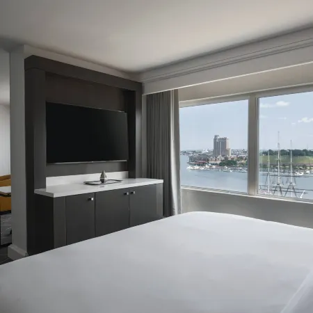 Renaissance Baltimore Harborplace Hotel