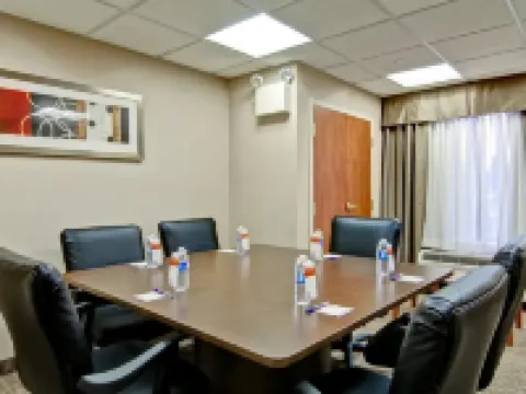 Spark by Hilton Guelph Hoteles en Guelph