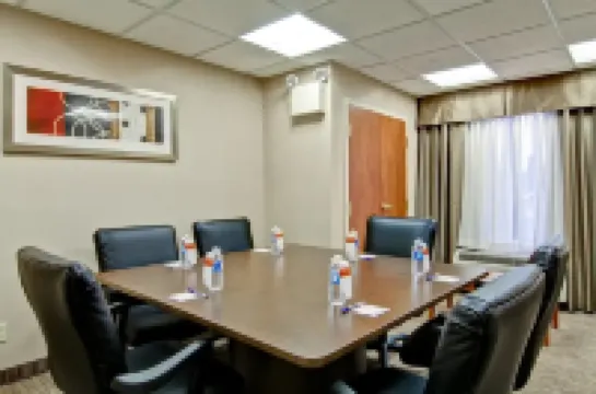 Spark by Hilton Guelph