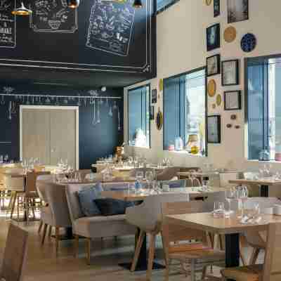 Hilton Garden Inn Massy Dining/Meeting Rooms