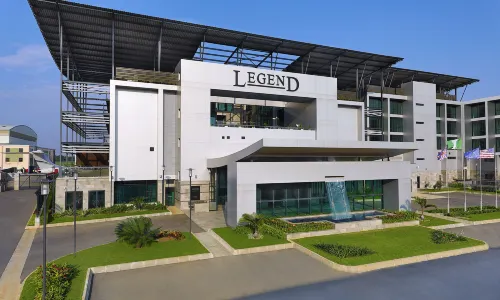 Legend Hotel Lagos Airport, Curio Collection by Hilton
