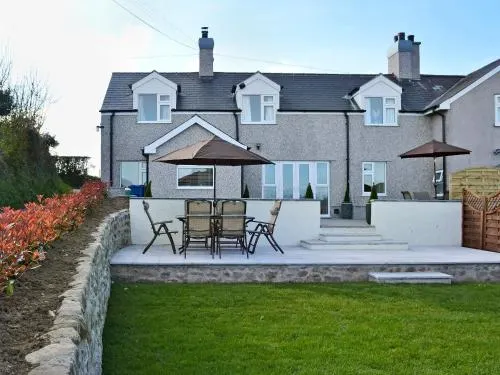 布因特恩瑟塔度假屋