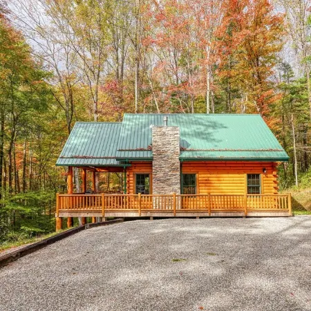 Honey Bear Cabin at Trickle Creek in Hocking Hills