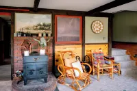 Sweet Chalet by the Lake, Mini-golf!