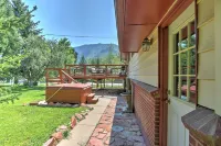 Cozy Mountain Home w/ NEW Hot Tub, Firepit & Deck w/ Views, 5 Mi. 2 Pools!
