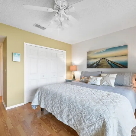 Spacious and updated 3br/2ba condo in St. Augustine Beach