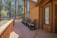 BEAUTIFUL CABIN IN THE PINES :)