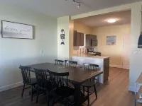 Beach themed home! Walking distance to the beach and Historic Ashtabula Harbor!