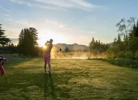 Luxury Lodge - Walk to Mirror Lake & Village - Mountain Views - Dog Friendly