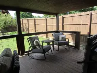Laurelwood Retreat:   RENTS TO FOUR ONLY, Beautiful View of Cove Mountain. Autrey's Antiques & Ideas附近的飯店