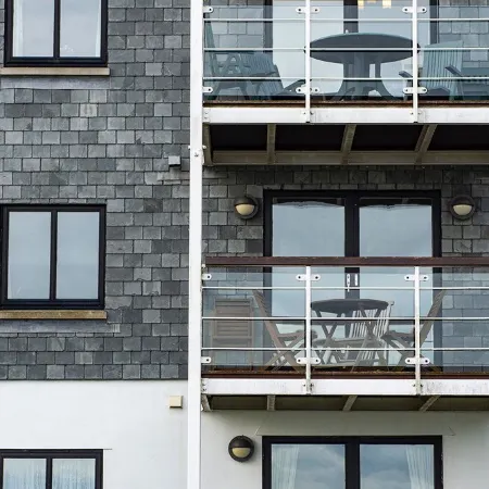 1st Floor Apartment With Outstanding Sea Views With Access To Look-Out Platform