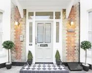 The Lighthouse - luxury hotel style, central apartment with fantastic sea views
