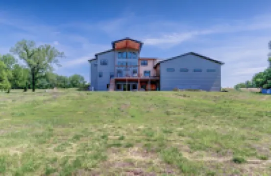 7-Bedroom: Hoops, Pickleball, Movies, Books & Games!