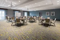Holiday Inn & Suites SAVANNAH AIRPORT - POOLER by IHG