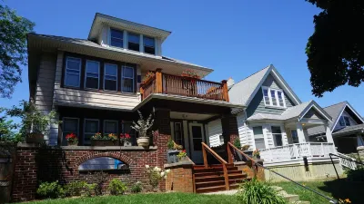 Three bedrooms upstairs UWM English as a Second Language Program 주변 호텔