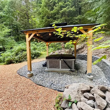 Pet Friendly, Mt Hood Cabin With Hot Tub!