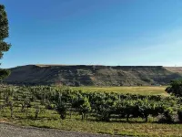 The Countryside Cottage Hotels in Gooding County