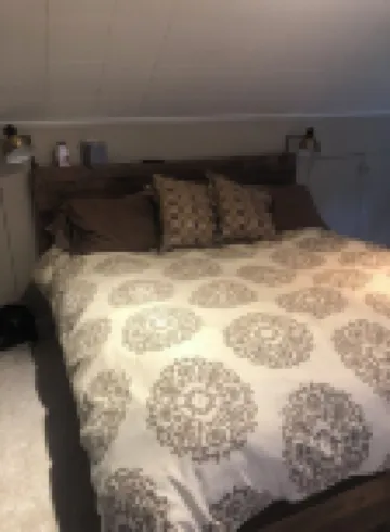 Beautiful, quaint lake community home. Hotels in Vernon