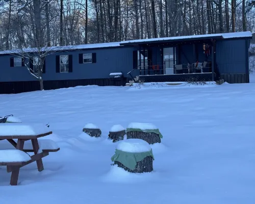 Secluded Lakefront Retreat: Fishing/Kayak/Paddleboard/Pets are Welcome Hotels in Bledsoe County