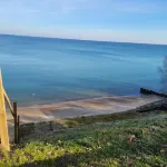 Cozy Lake Huron Cottage, with Internet, Summer Months Beach Access.