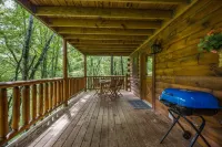 Central Location with Wooded Views and Hot tub