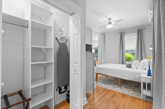 Guest suite close to James River and hiking/biking trails